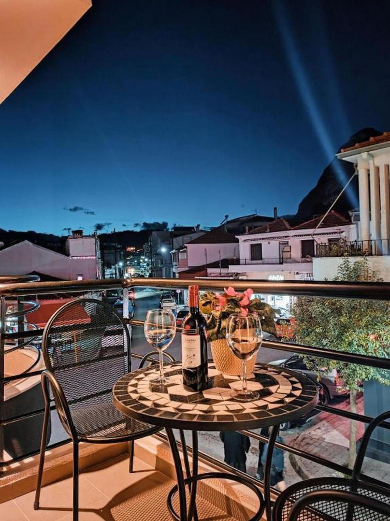 Centro Urban Suites Kalambaka Zimmer foto